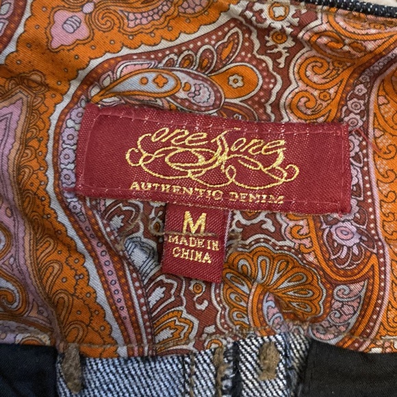 ⭐️2/25⭐️ Women’s Jean Skirt - Picture 4 of 4